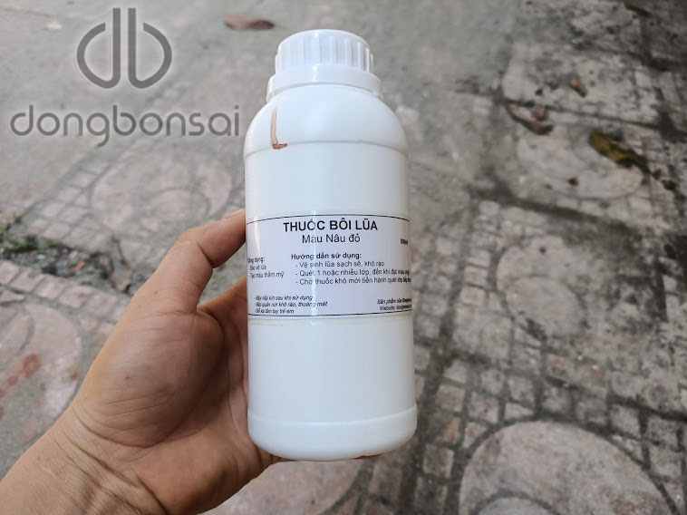 Thuốc lũa bonsai chai 500ml màu nâu đỏ