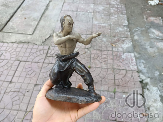 Tượng Kungfu tóc dài 19